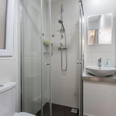 아파트 Cozy Carisma Lodging - Central, New And Independent Studio 슬리에마